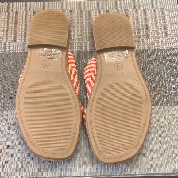 Universal Threads Boho Woven sandals Salmon Orange & White Slides Women’s 7.5 - Picture 6 of 6